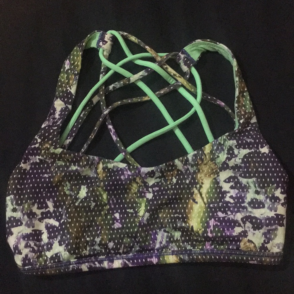 Lululemon free the people bra